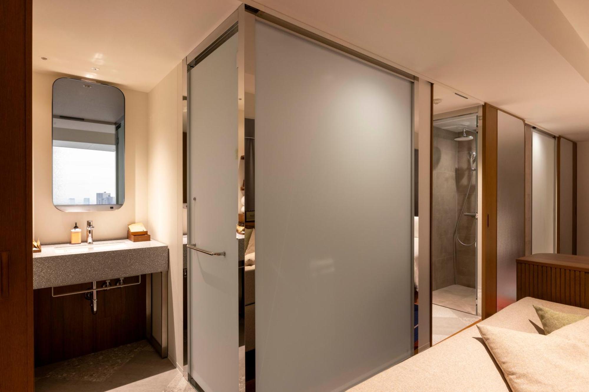 Groove Shinjuku, A Parkroyal 4*